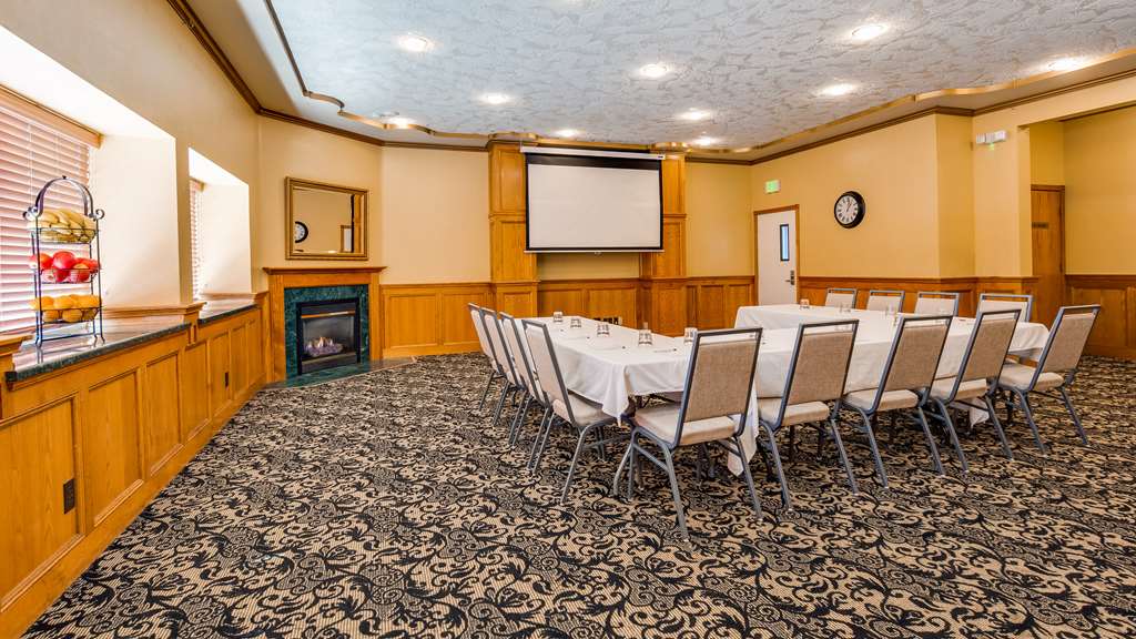 Best Western Plus Bayshore Inn Image