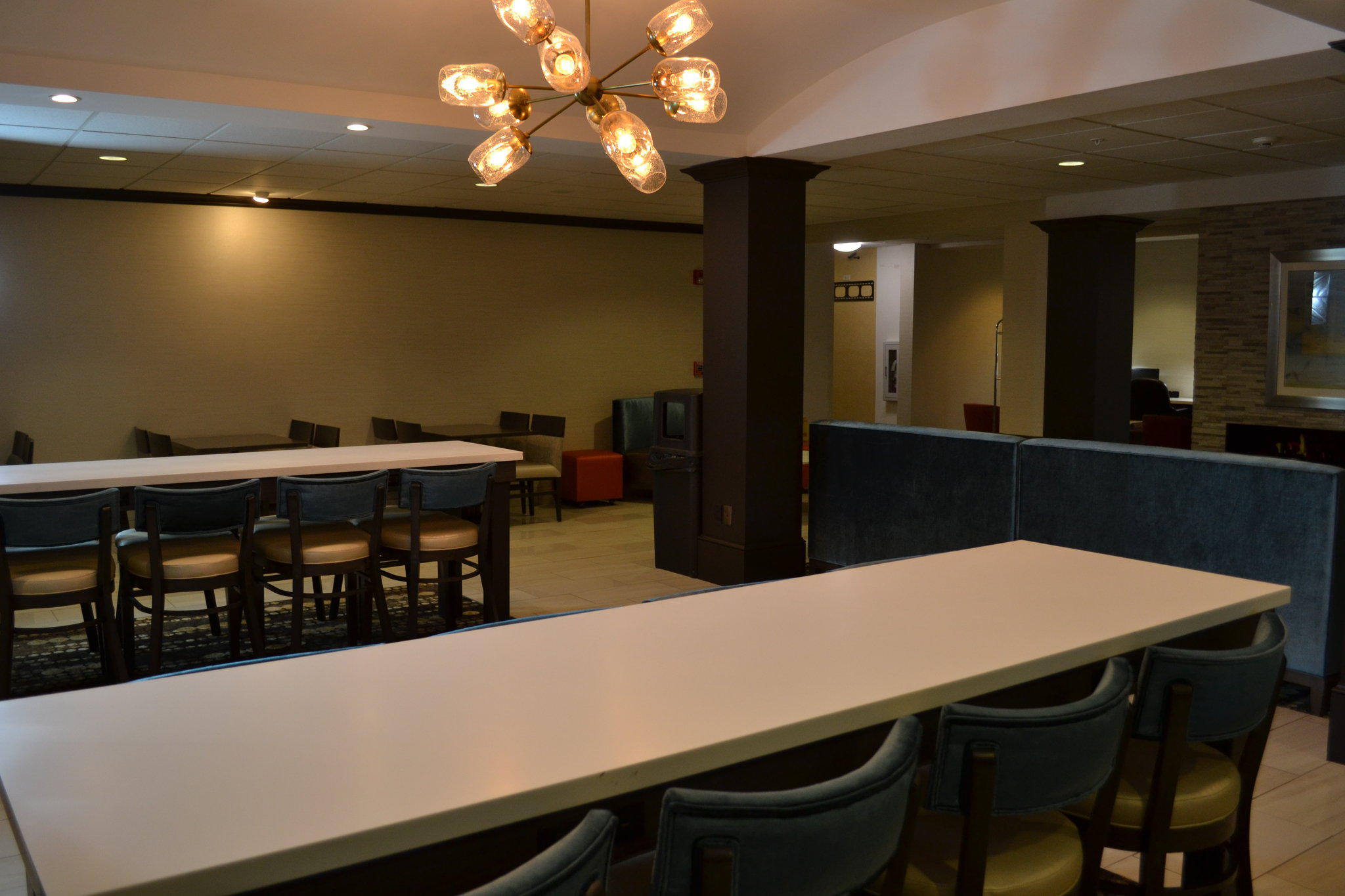 Holiday Inn Express & Suites Kent State University Photo