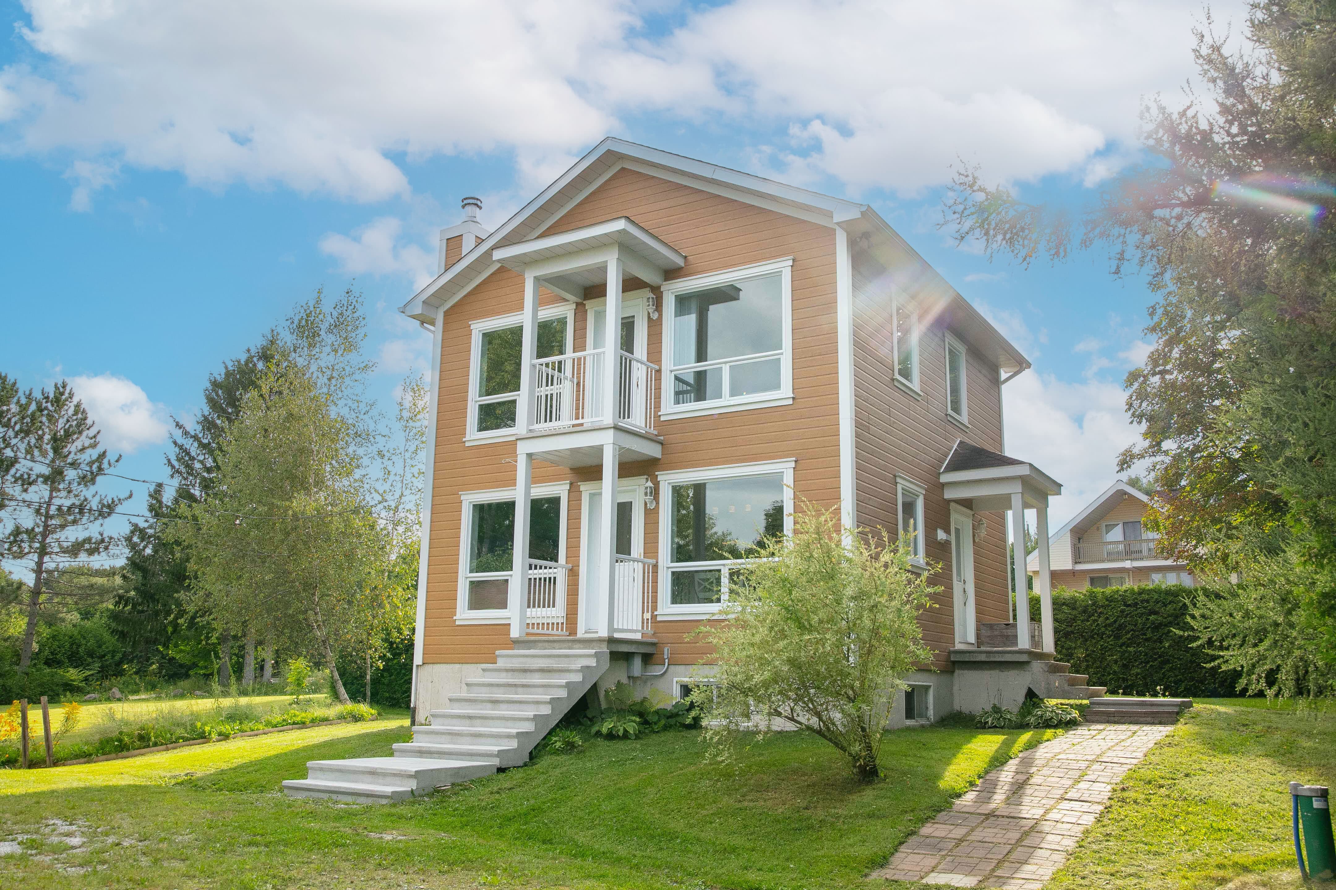 Sébastien Labrie RE/MAX D'abord - Courtier Immobilier Sherbrooke