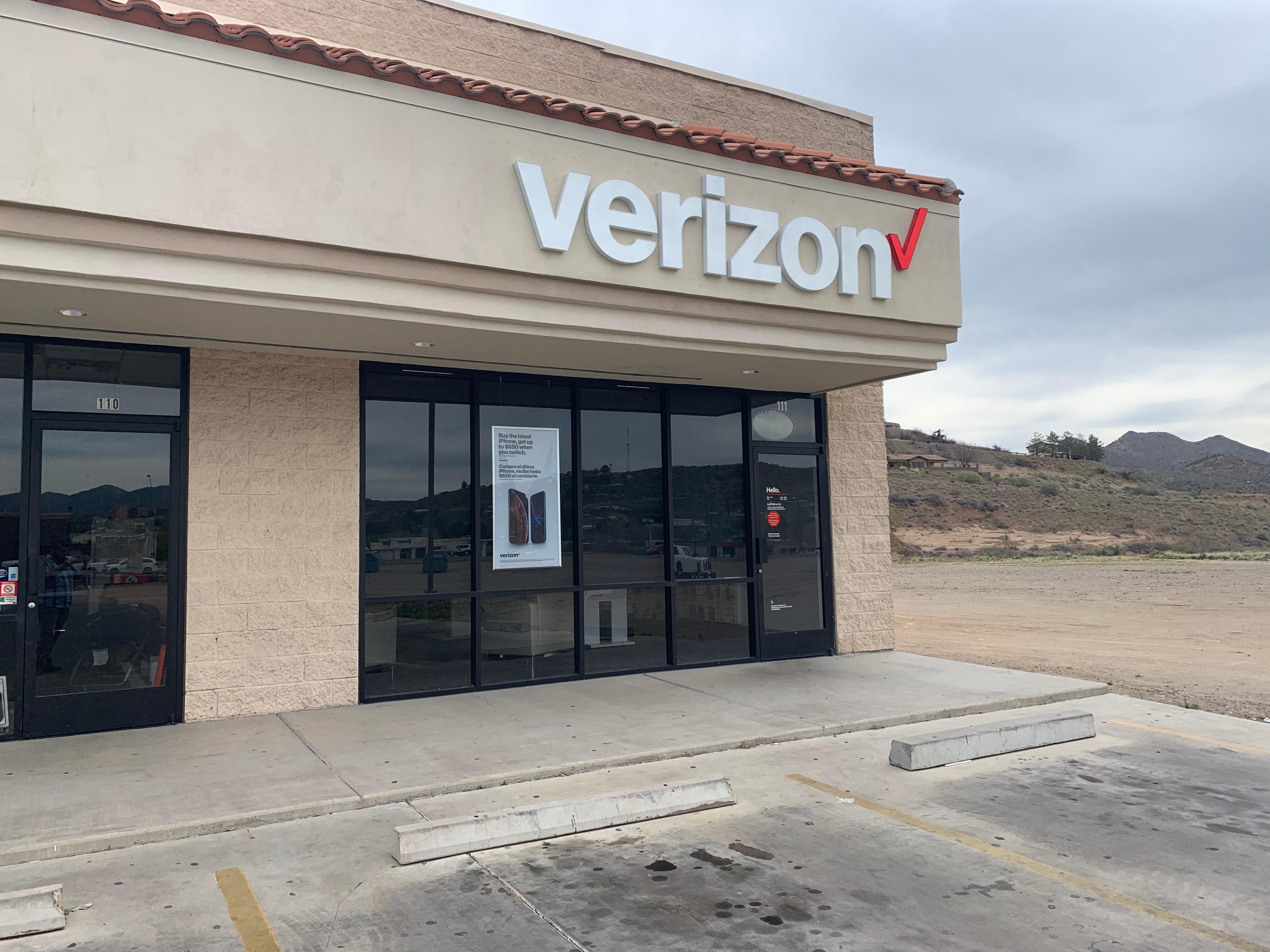 Verizon Authorized Retailer – GoWireless Photo