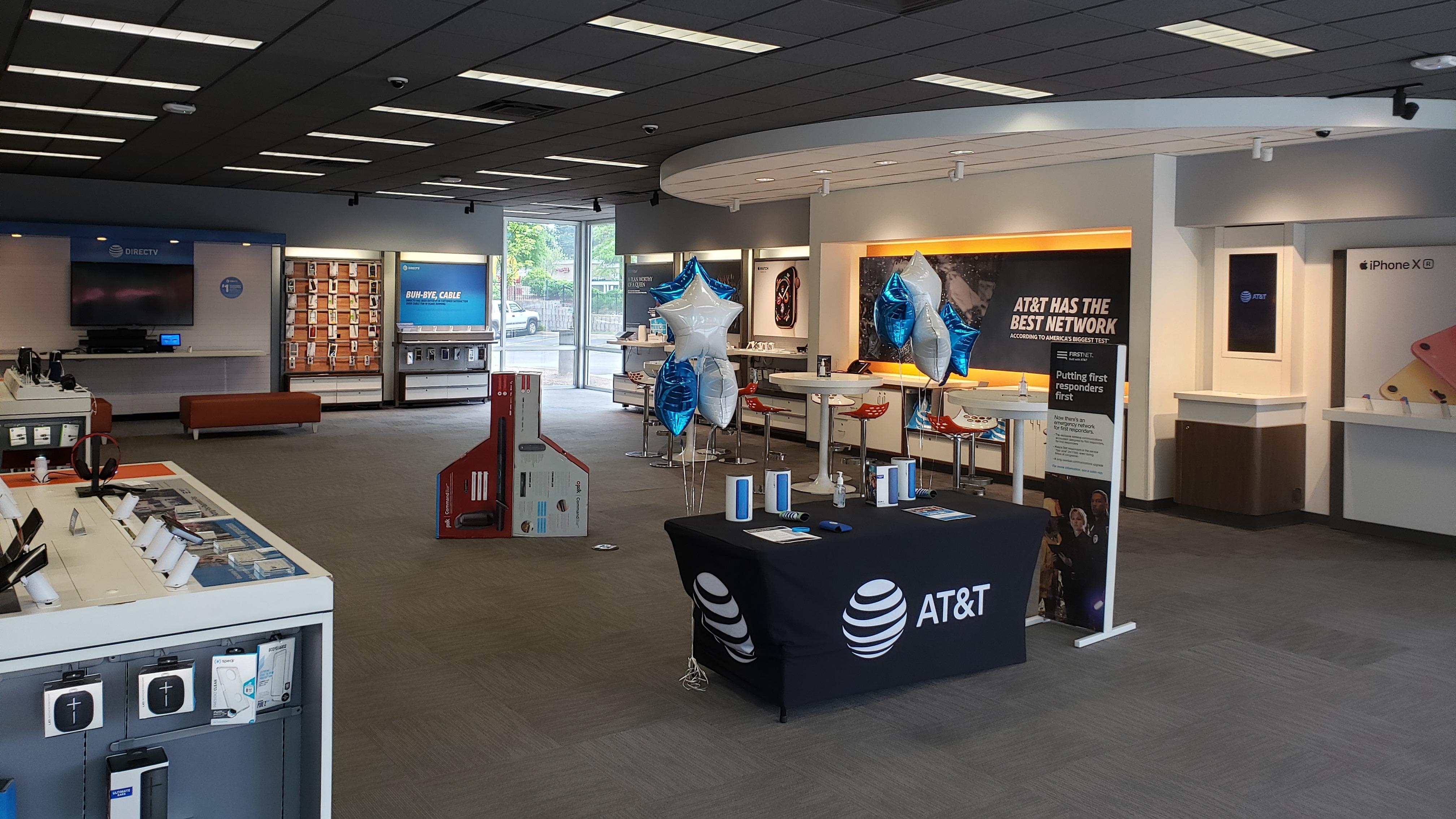 AT&T Store Photo