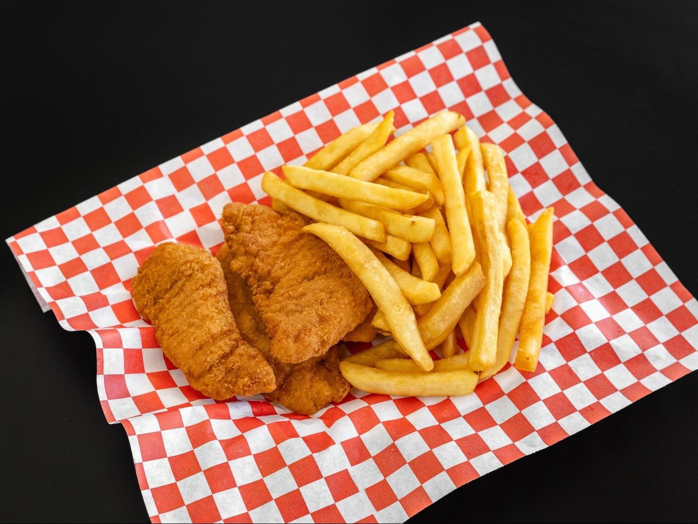 4 Pieces Breaded Chicken Strips + Fries