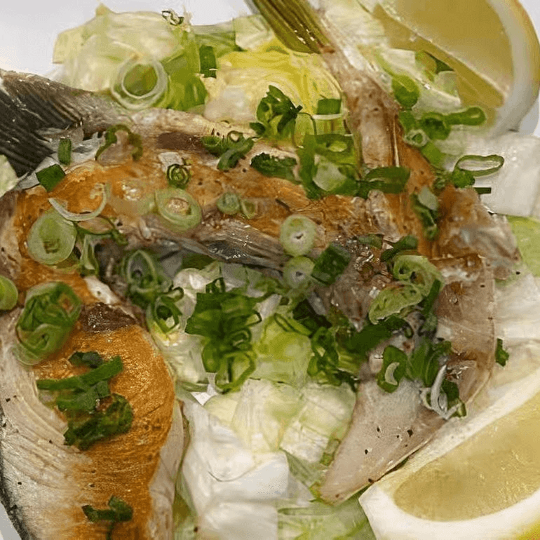 Salmon Kama