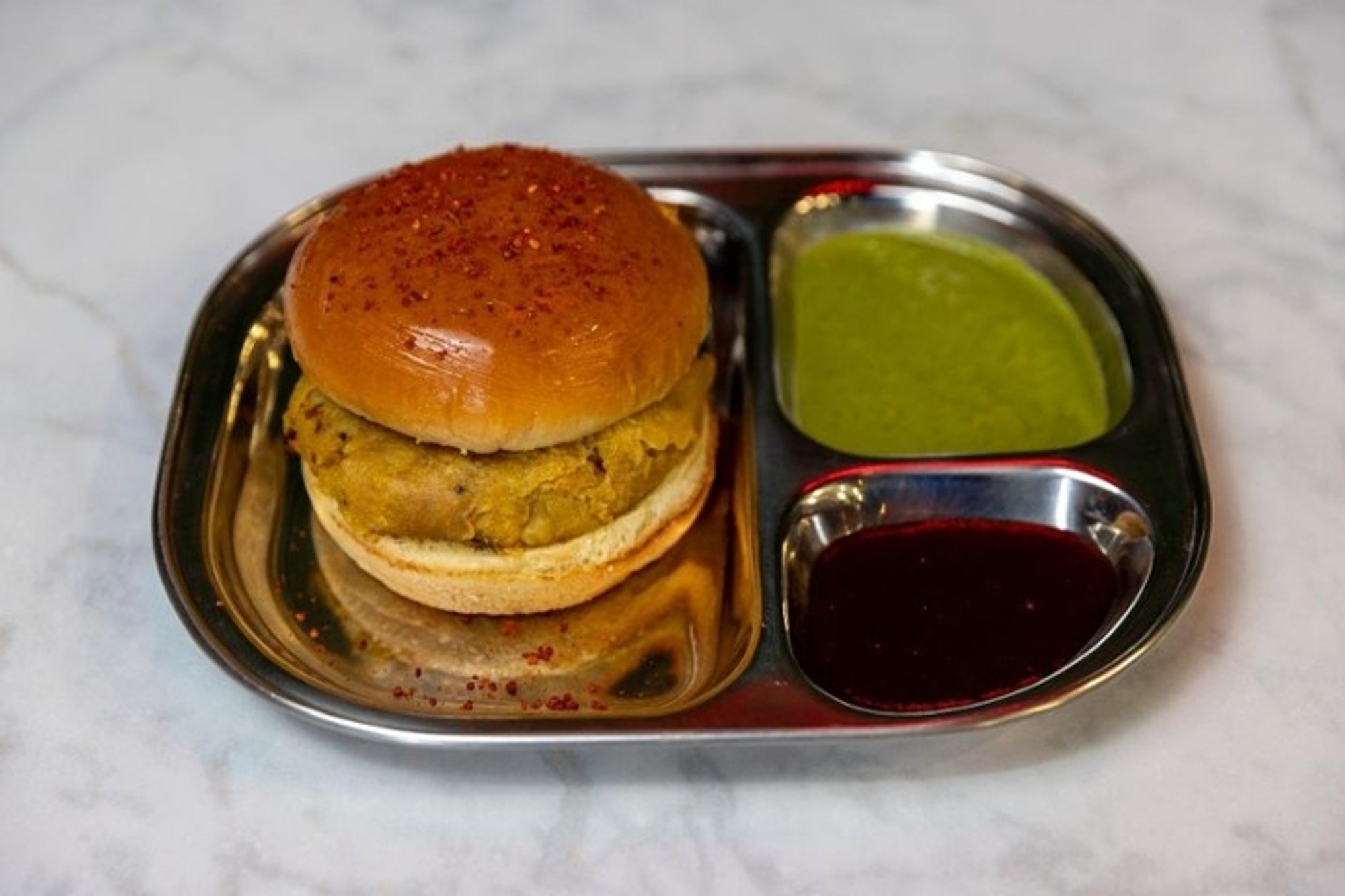 Samosa Smash Sandwich