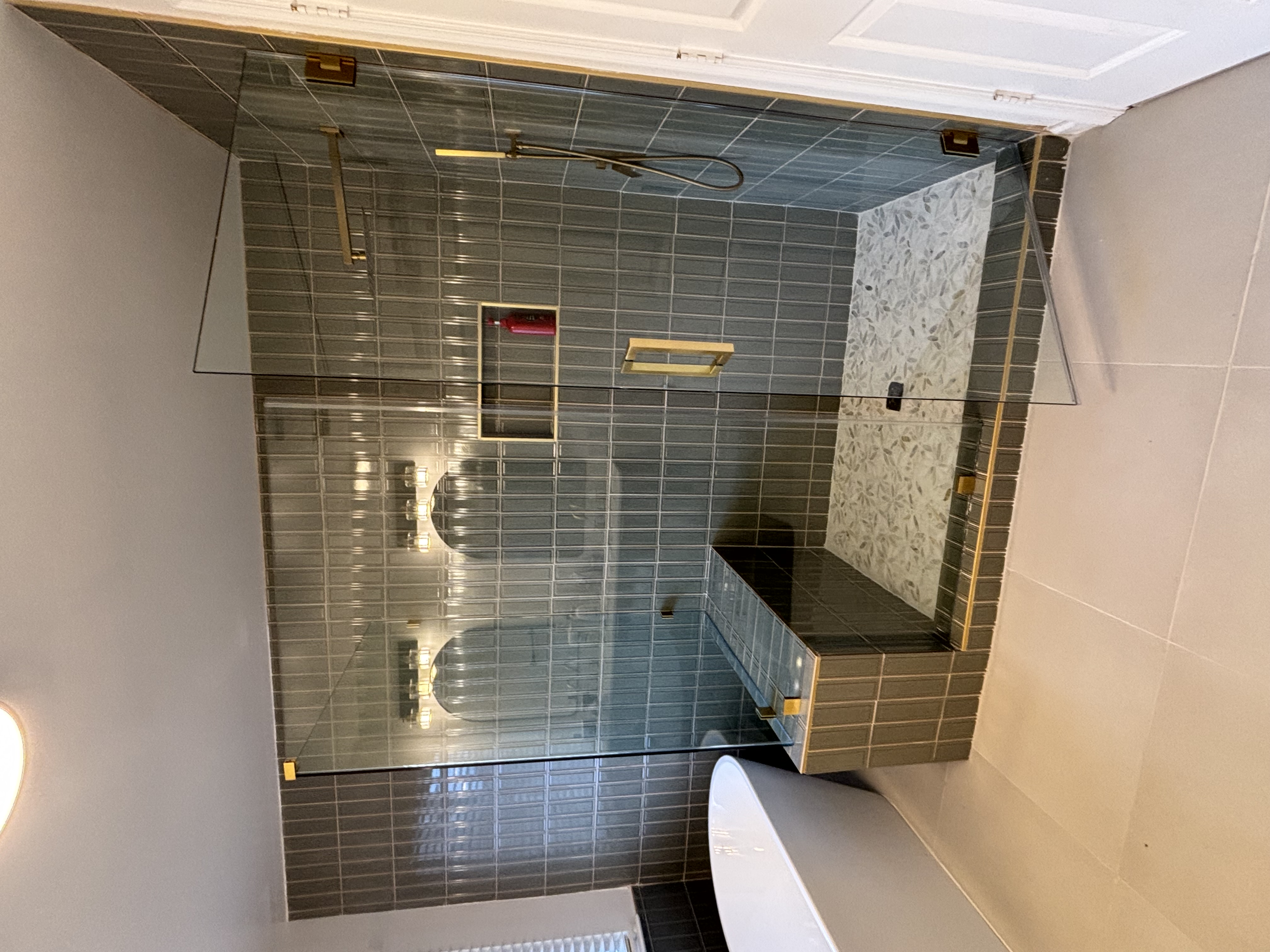 Vasquez glass services LLC Image