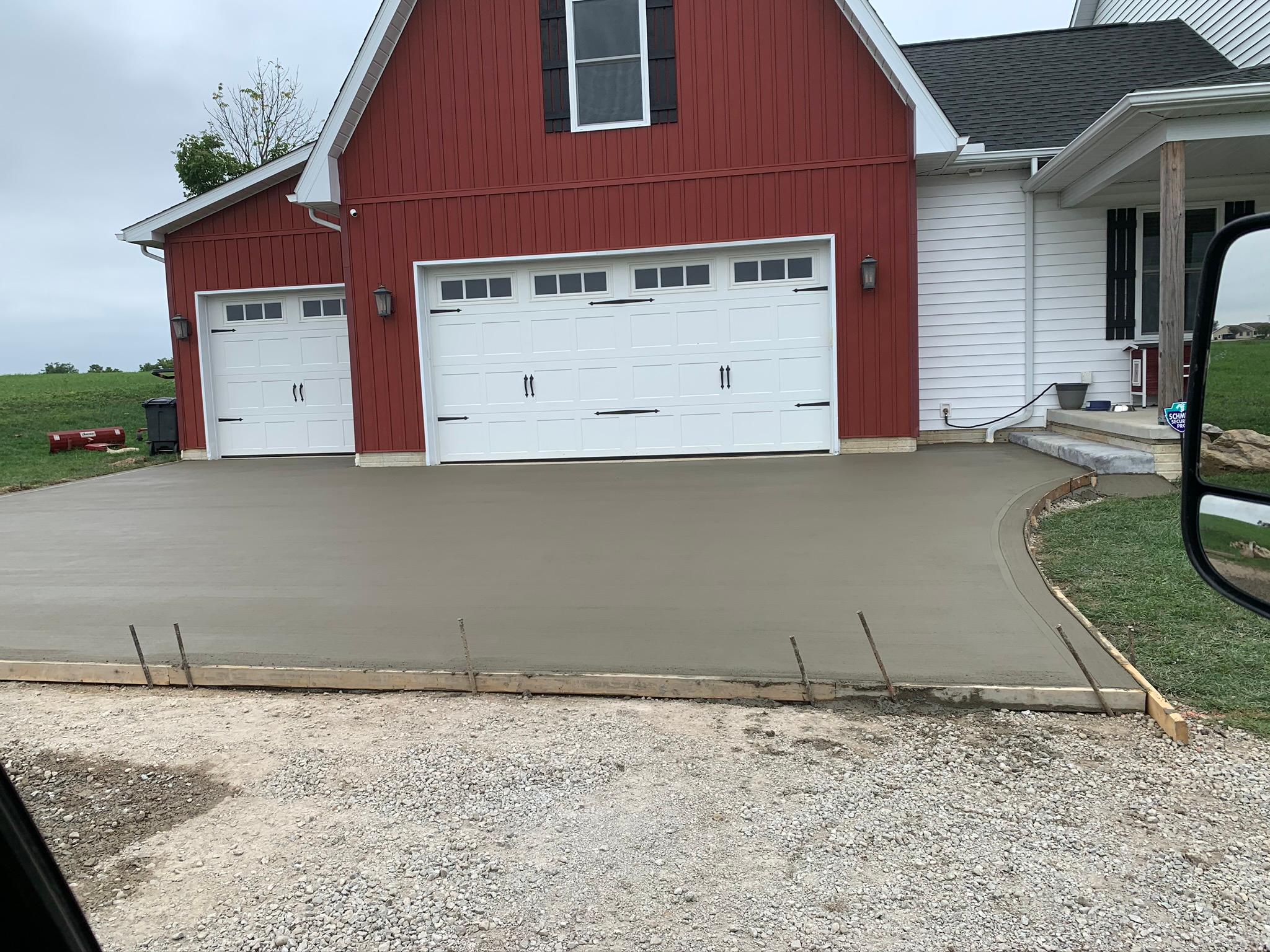 Shambre Excavating & Hardscapes Image