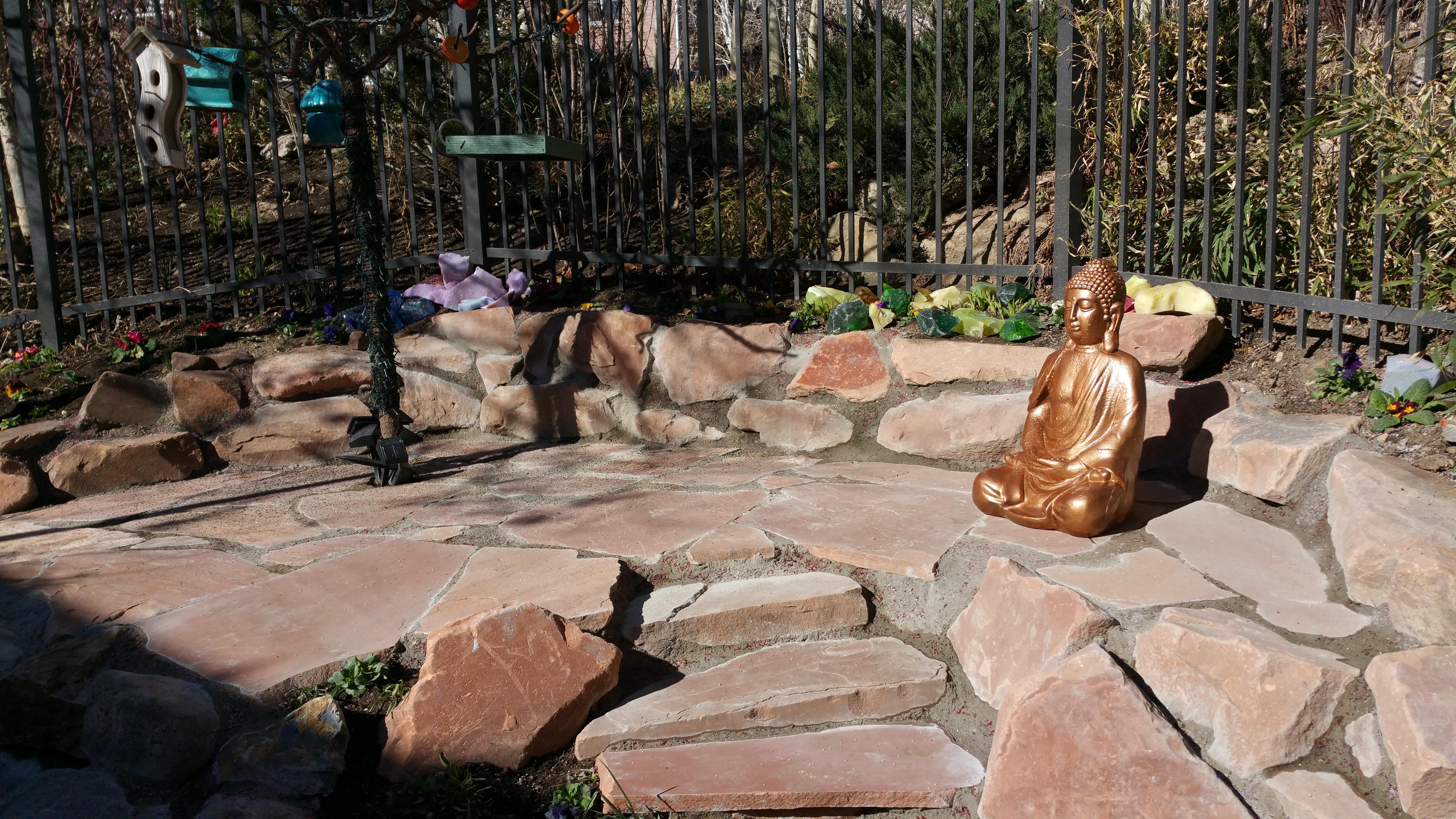 Flagstone patio with mortar joints