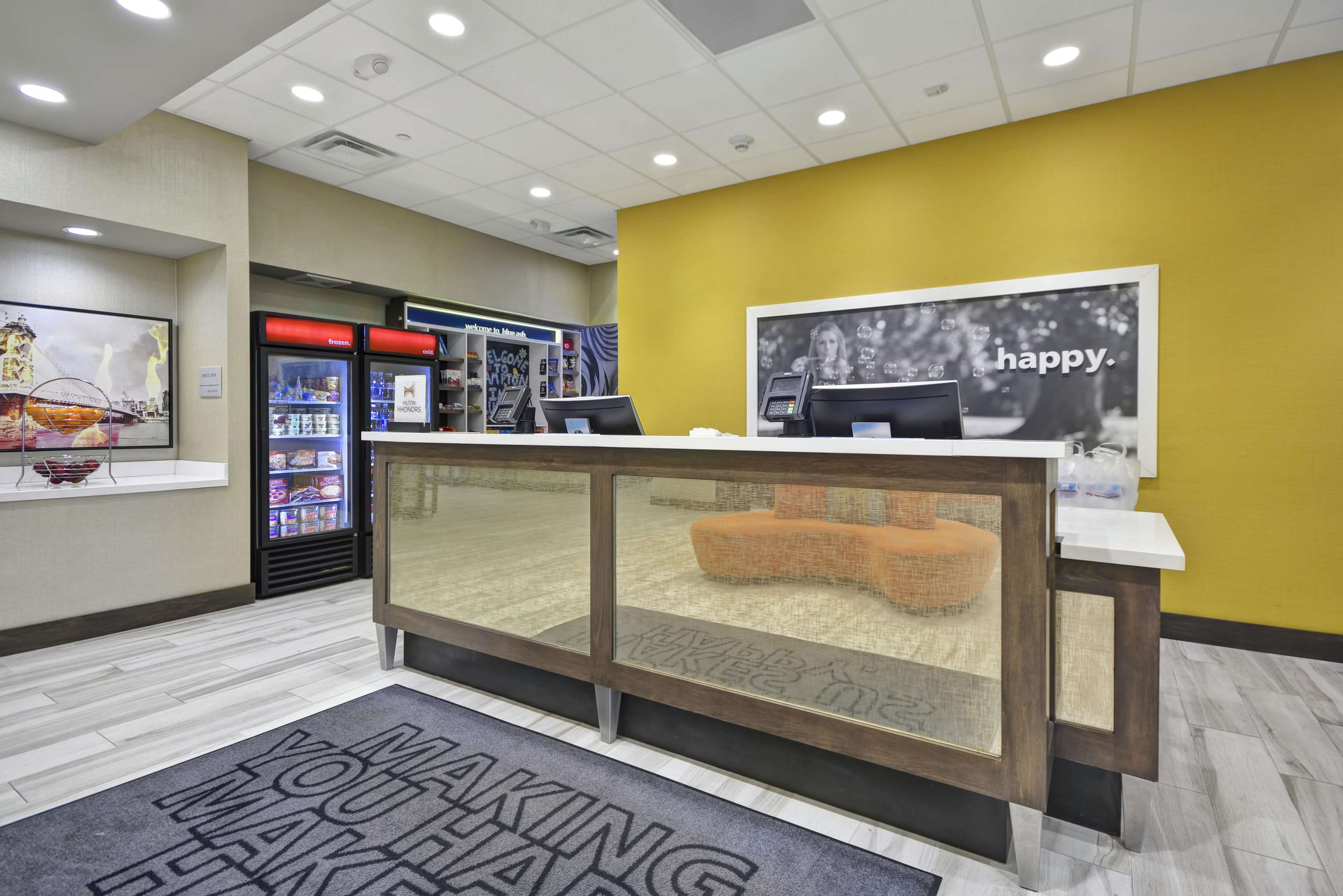 Hampton Inn Cincinnati/Blue Ash Photo