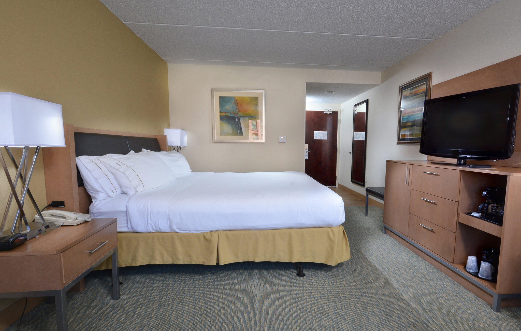 Holiday Inn Express & Suites High Point South Photo