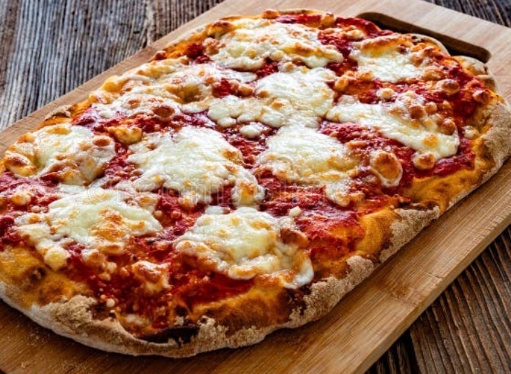 Classic Pinsa Pizza