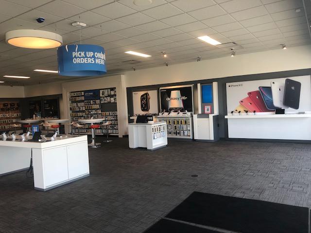 AT&T Store Photo