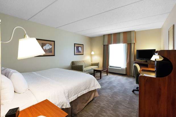 Images Hampton Inn & Suites Blairsville