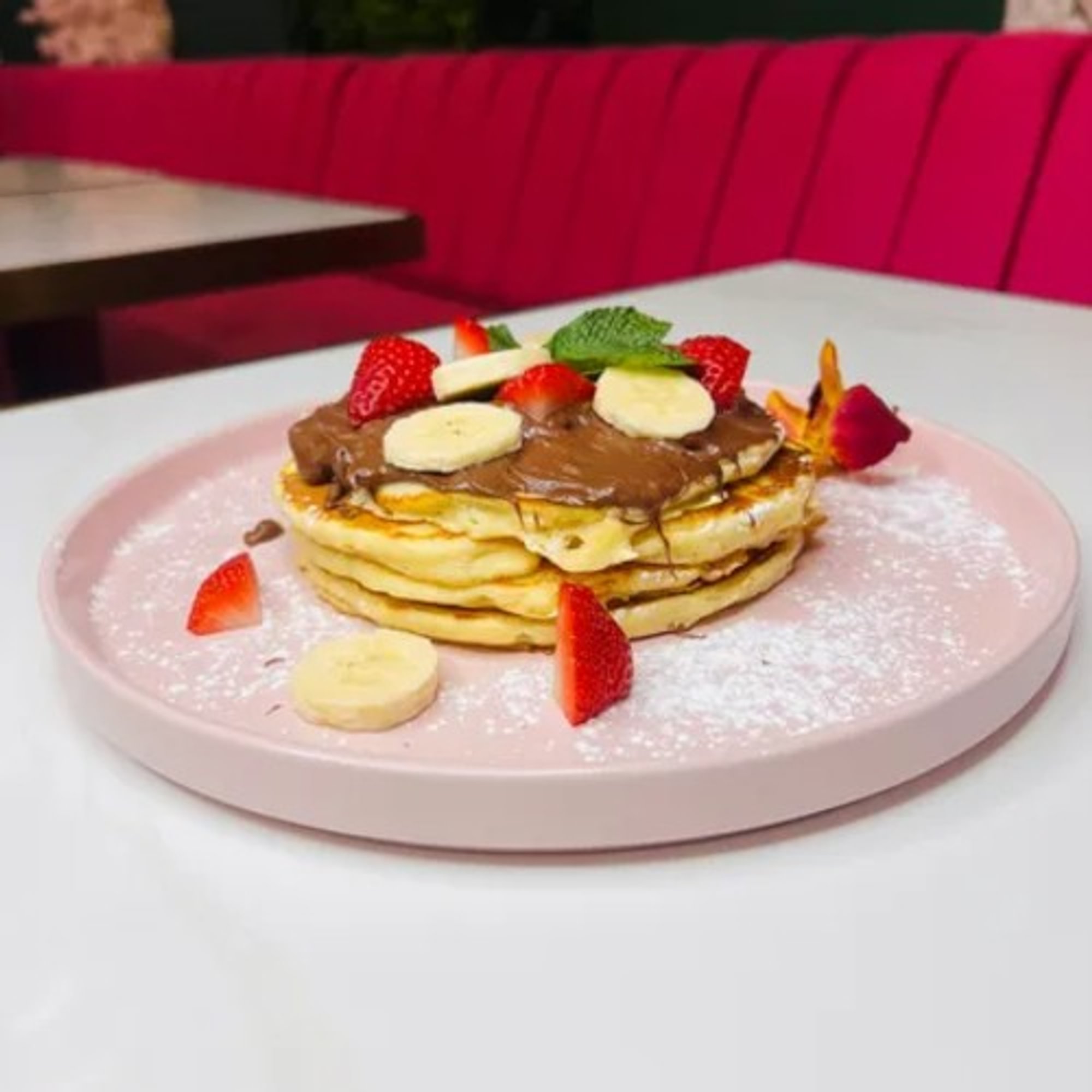 Magic Strawberry, Banana, and Nutella Pancakes