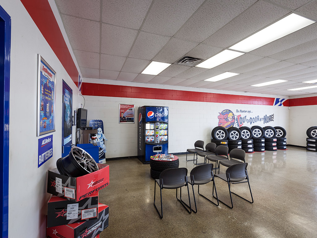 Tire Discounters Photo