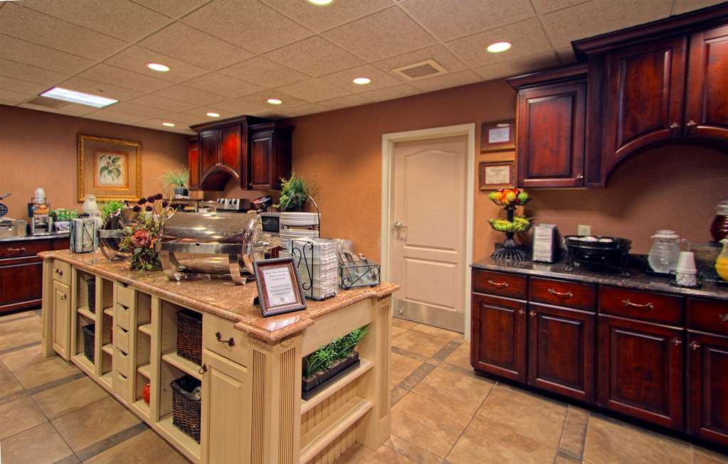 Homewood Suites by Hilton Bloomington Image
