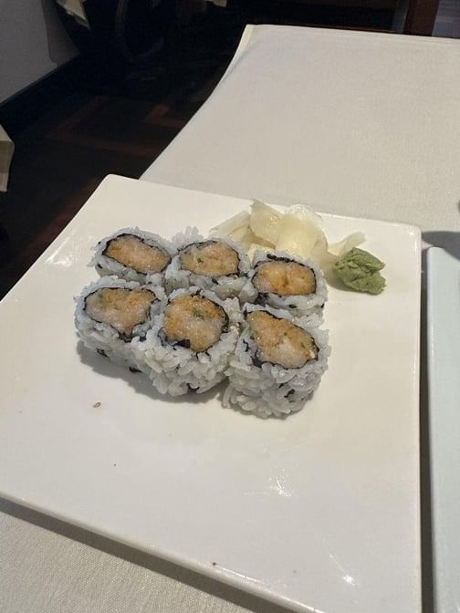 Spicy Yellowtail Roll