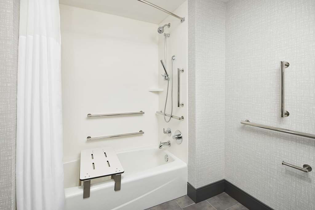 Hampton Inn & Suites by Hilton Franklin Indianapolis Image