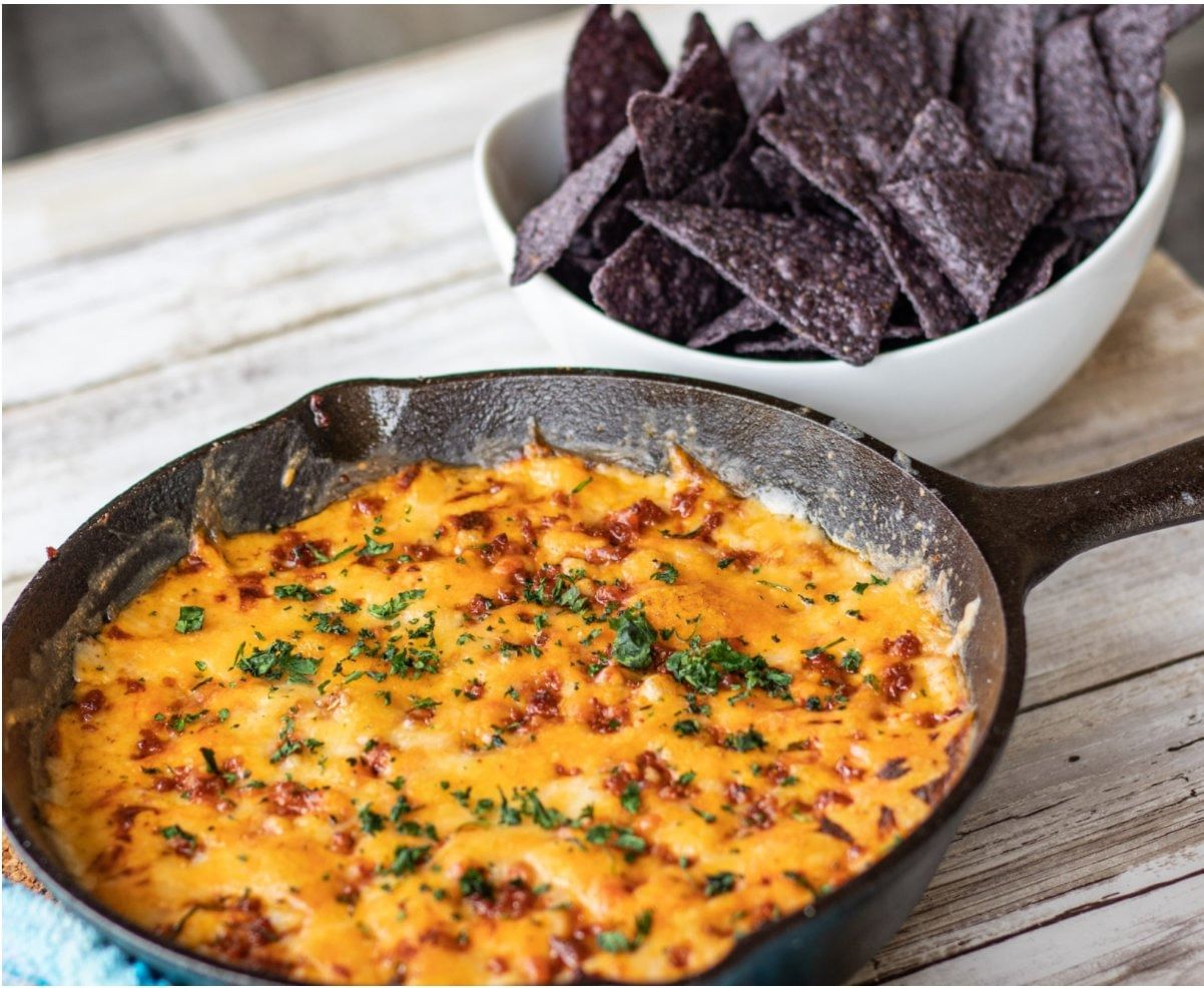 L Queso Fundido