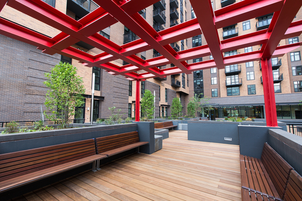 Images 2M Street Apartments