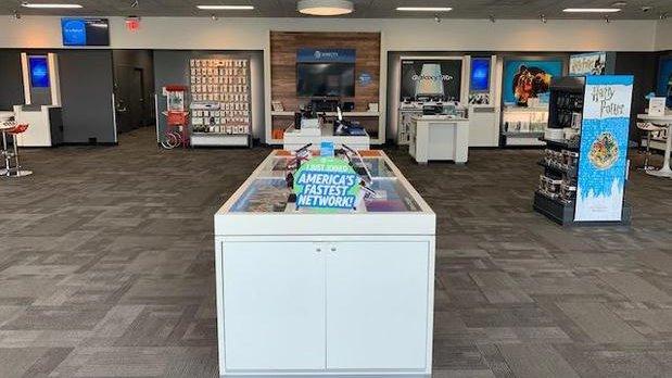 AT&T Store Photo