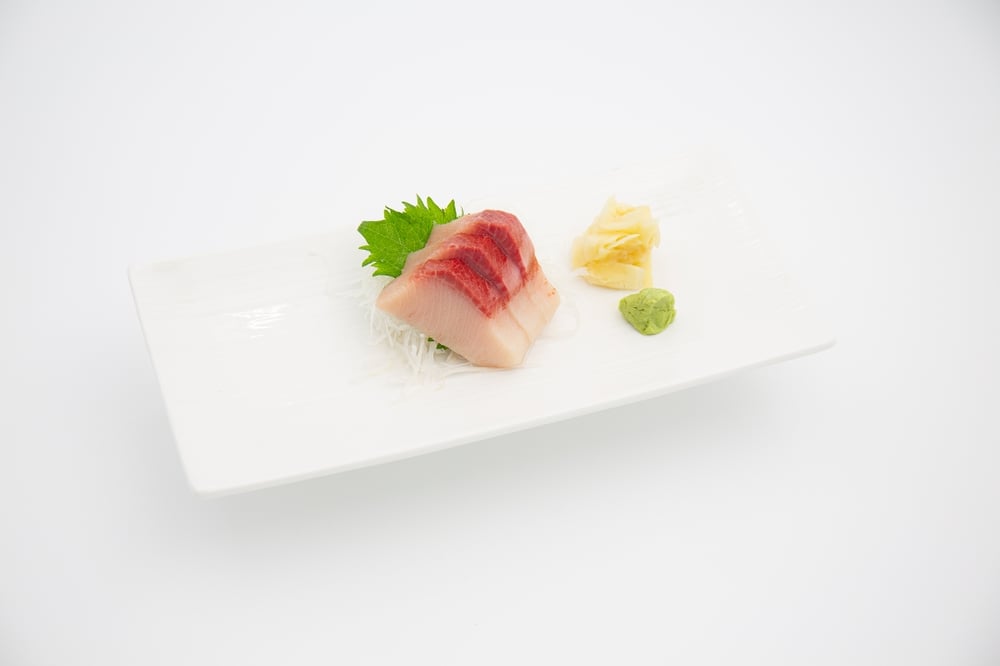 Yellowtail (Hamachi)