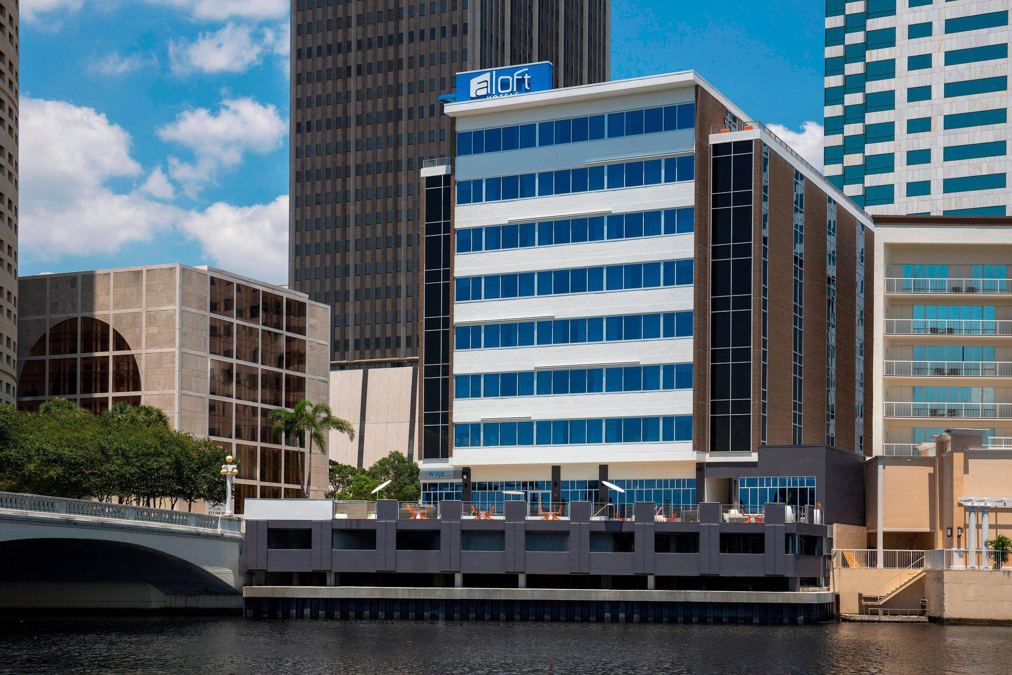 Aloft Tampa Downtown Photo