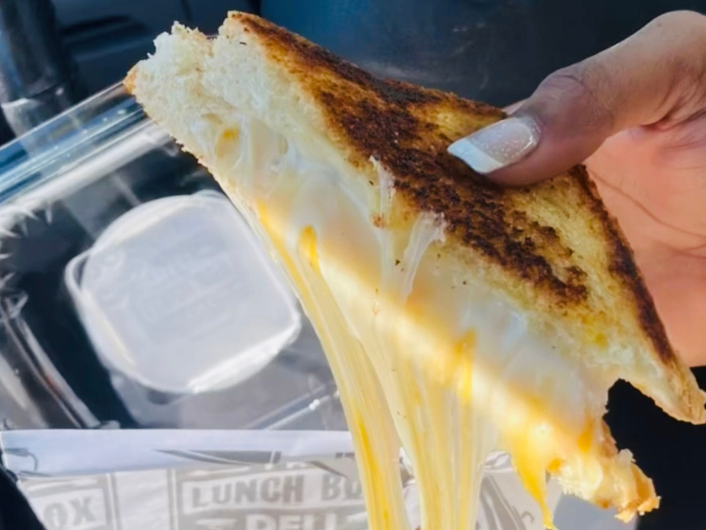 KIDS GRILLED CHEESE