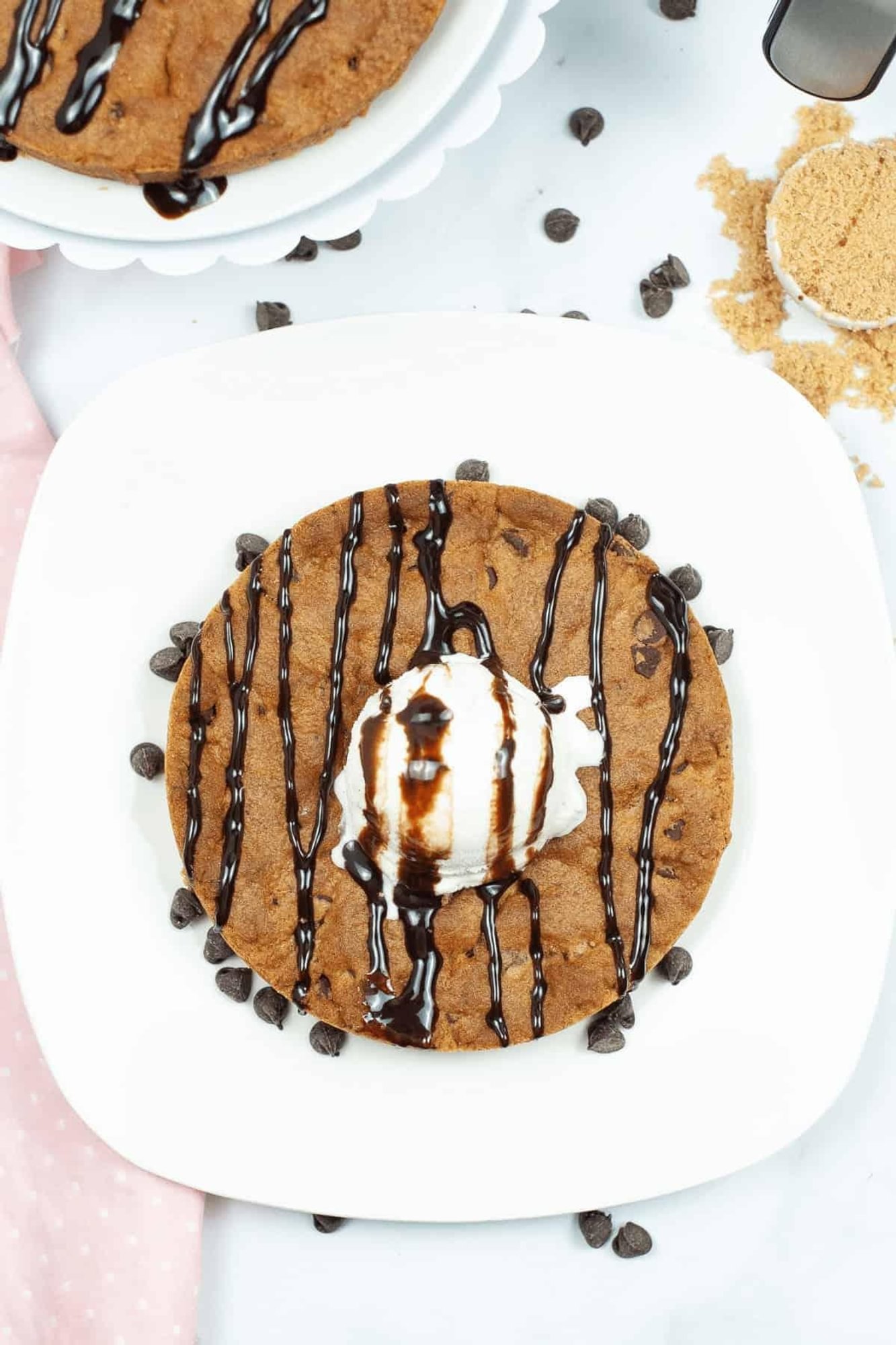 Pizookie(Fresh baked cookie topped with vanilla)