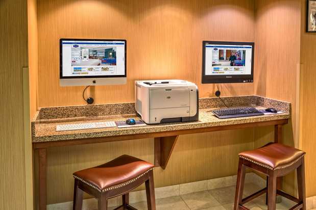 Images Hampton Inn Greensburg