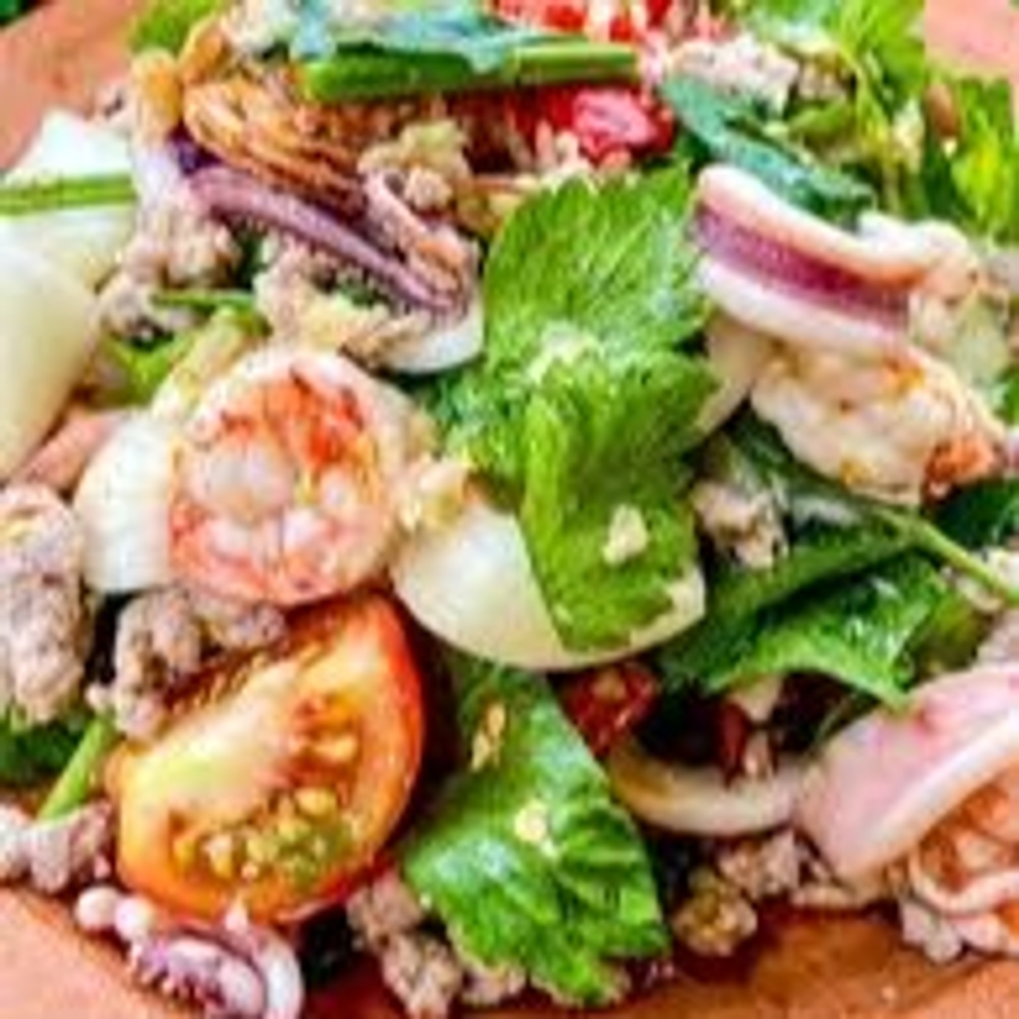 SEAFOOD SALAD (YUM TALAY)