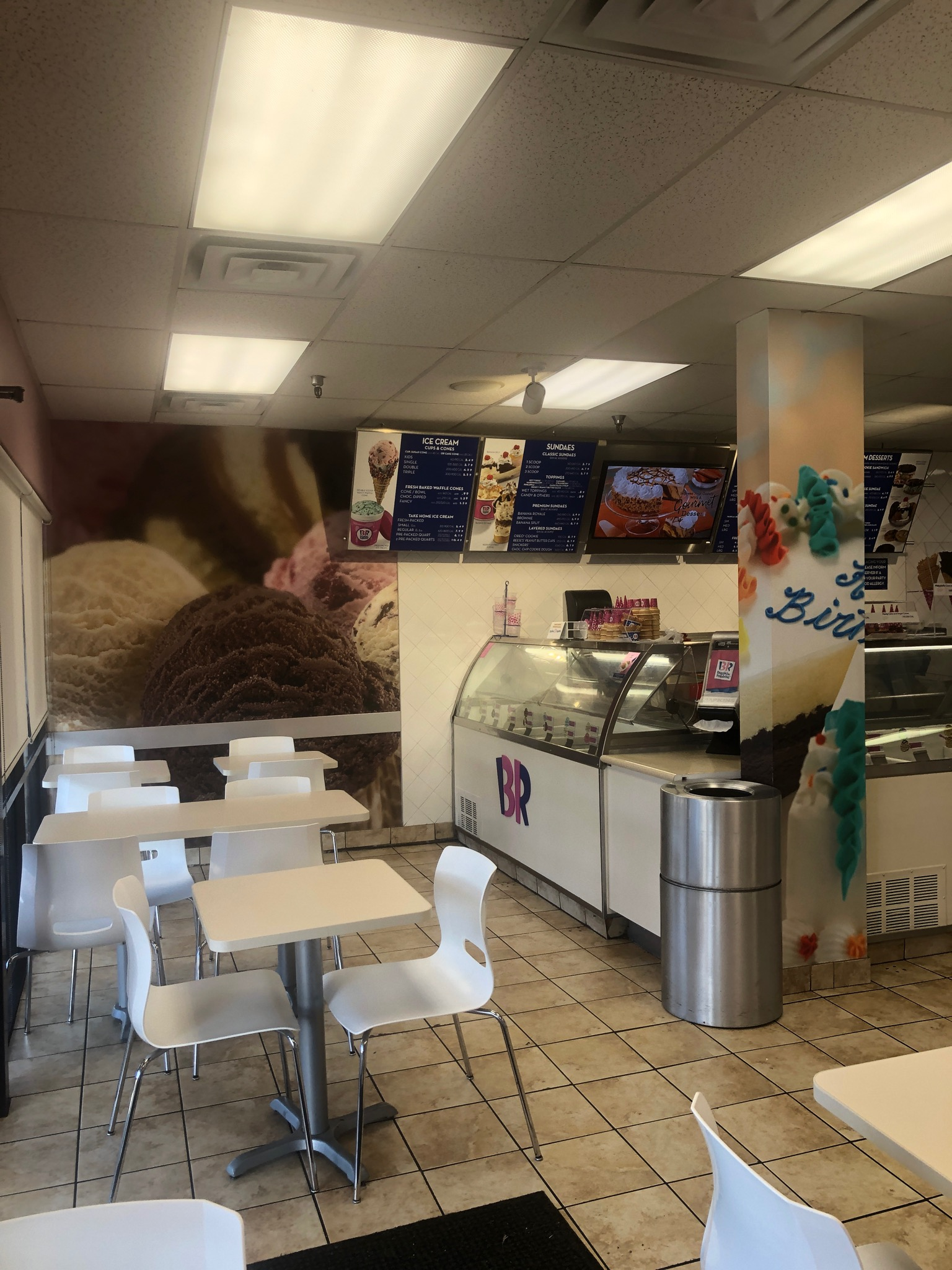 Baskin-Robbins Photo