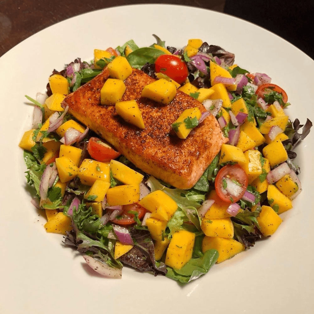 Seared Salmon with Mango Salsa Salad
