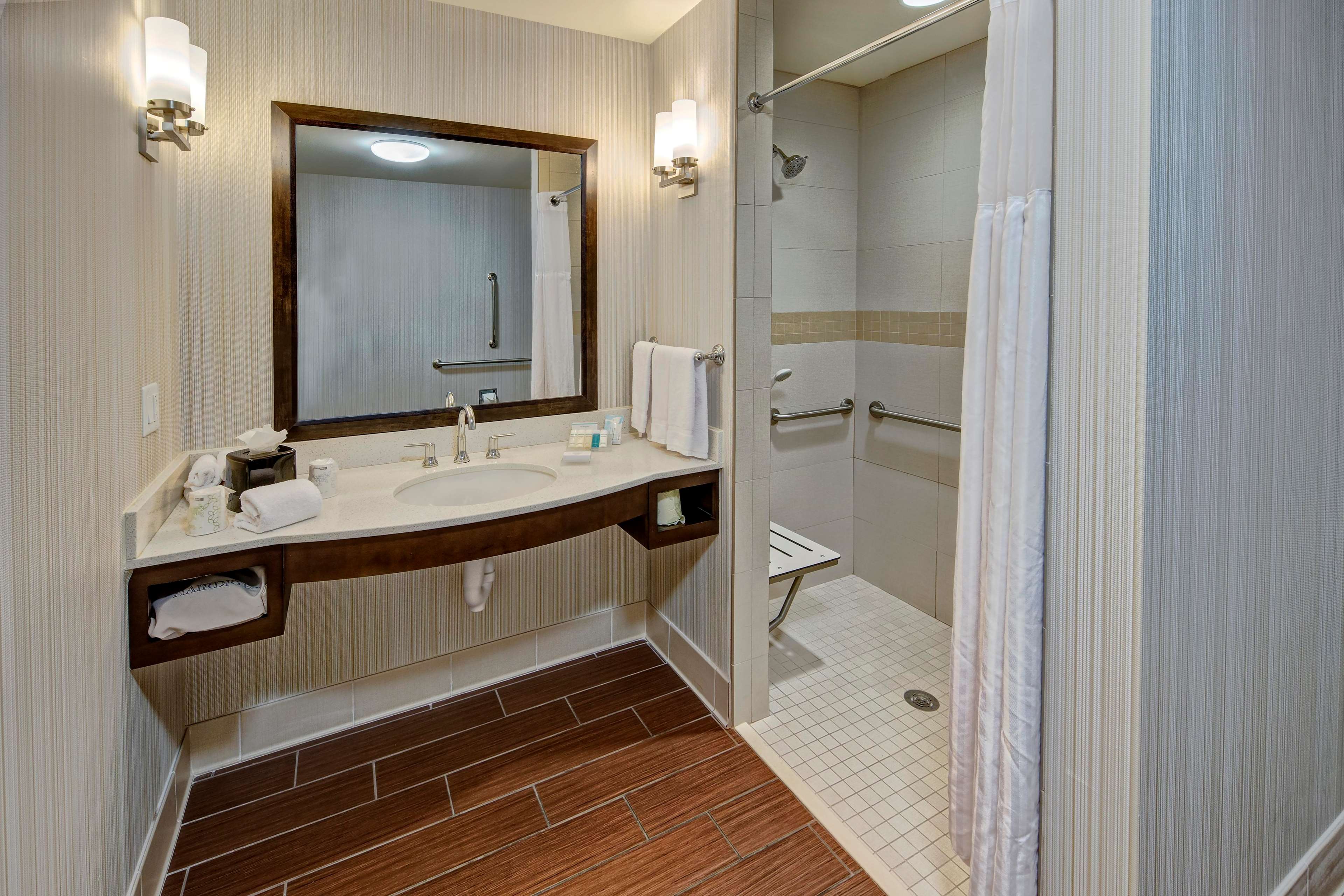 hilton garden inn memphiswolfchase galleria 7955 ikea way cordova tn hotels motels mapquest - Hilton Garden Inn Memphis hilton garden inn memphiswolfchase galleria 7955 ikea way cordova tn hotels motels mapquest - Hilton Garden Inn Memphis