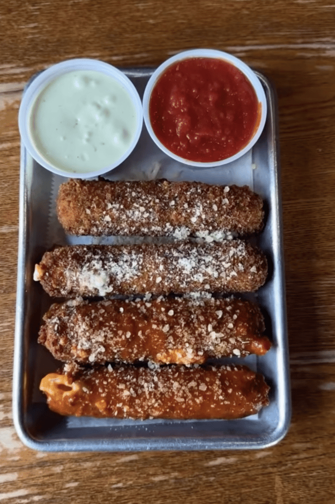 Mega Mozz Sticks (4)