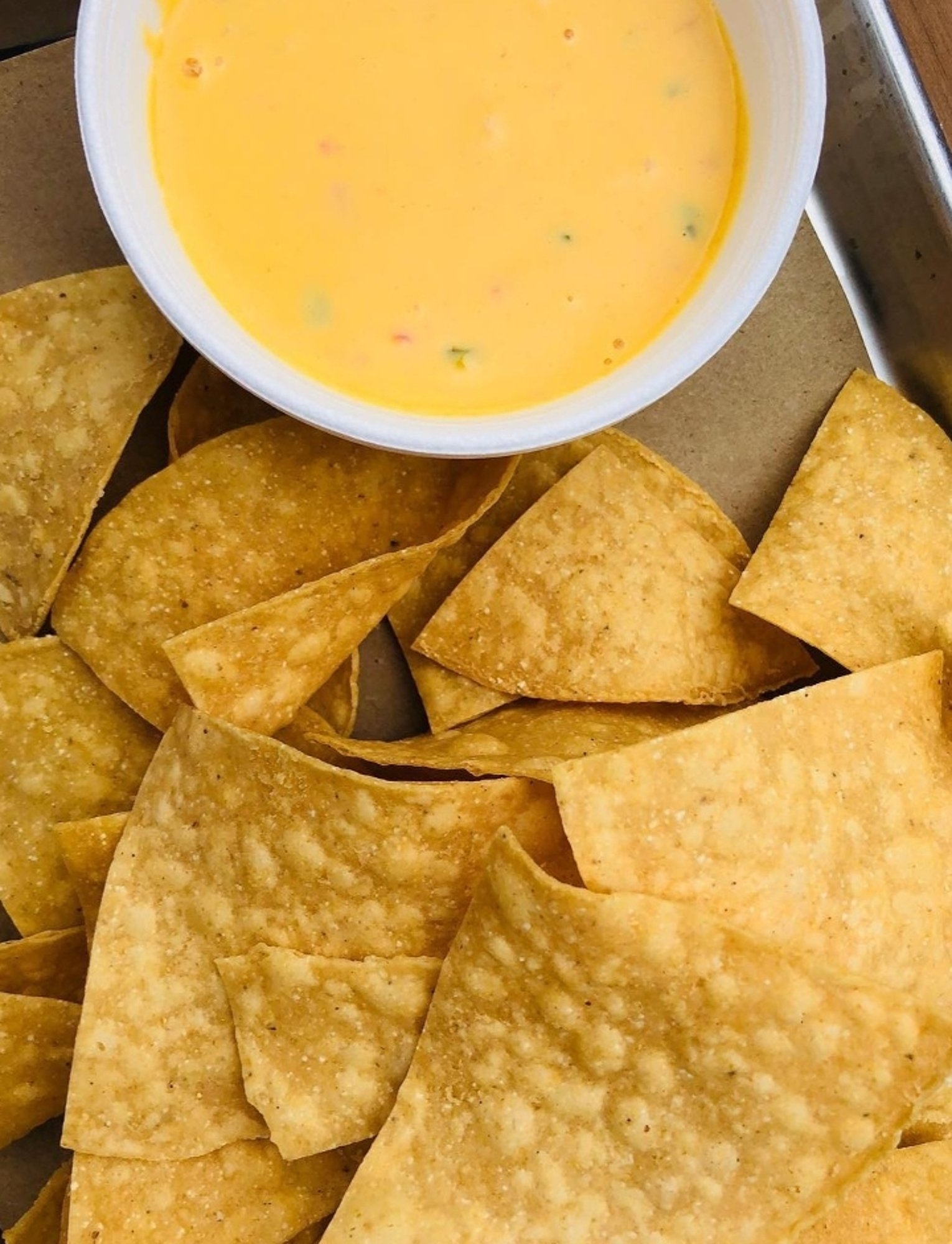 Queso & Chips