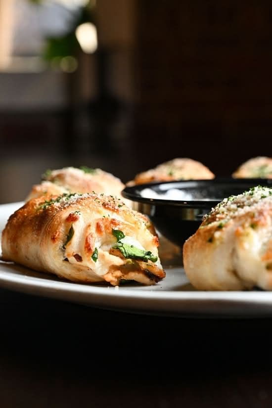 Cheese Knots