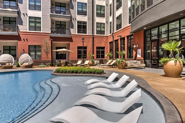 Images Camden Gallery Apartments