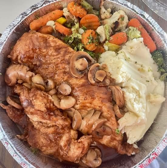 Chicken Marsala with Mashed Potatoes & Veggies