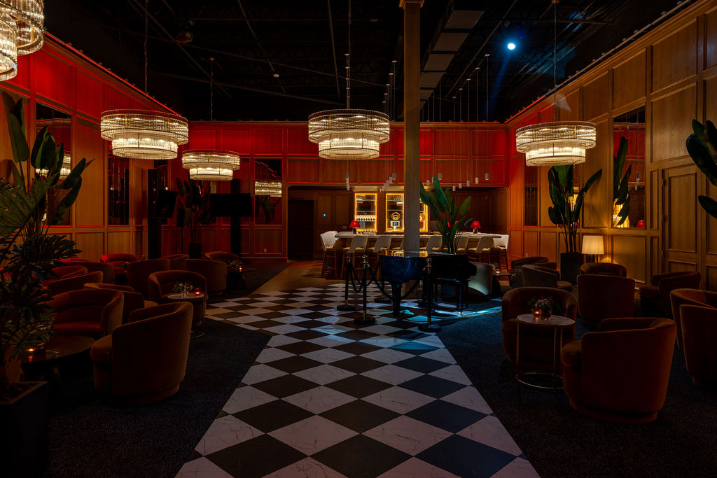 Collins Lobby Bar Image