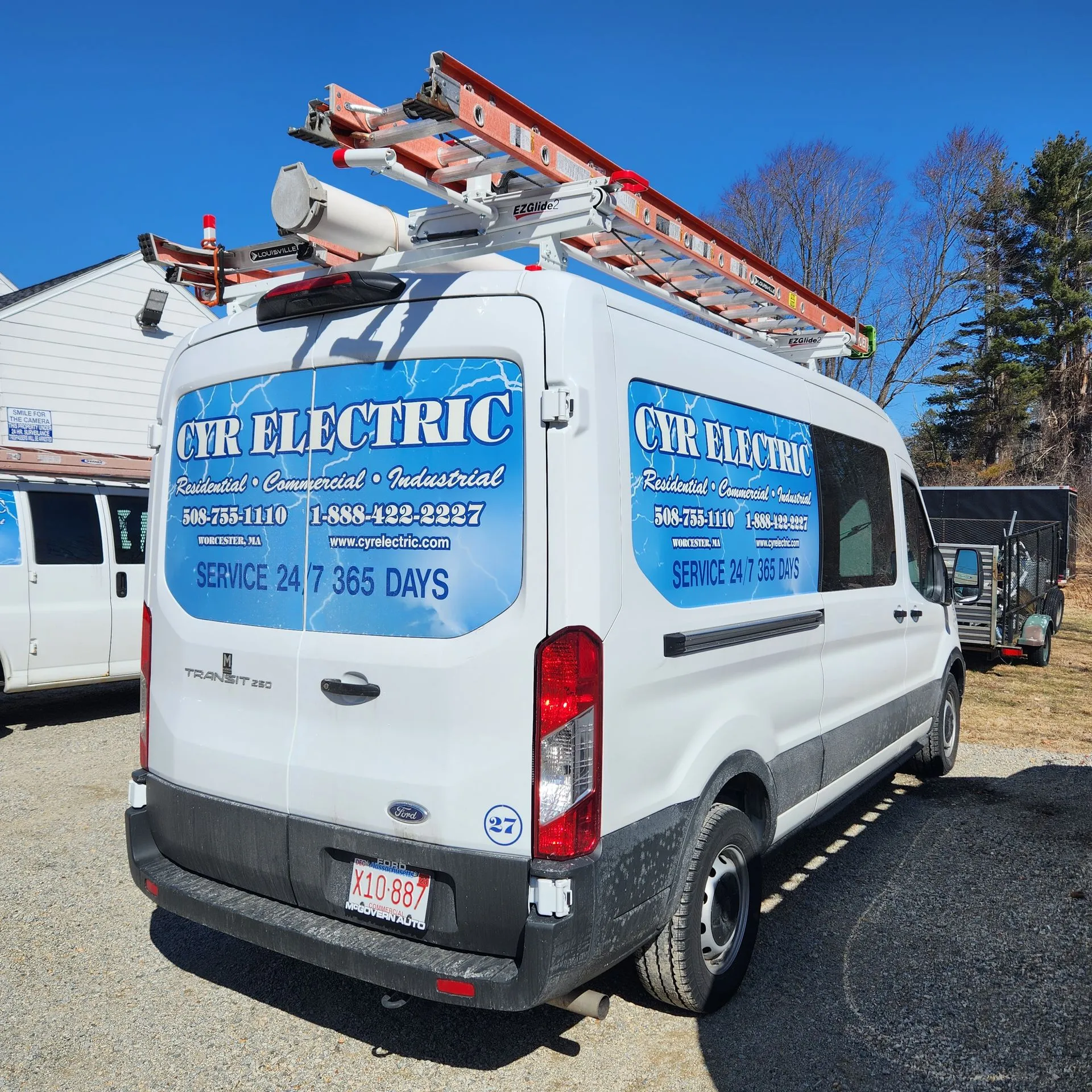 Commercial Electrician