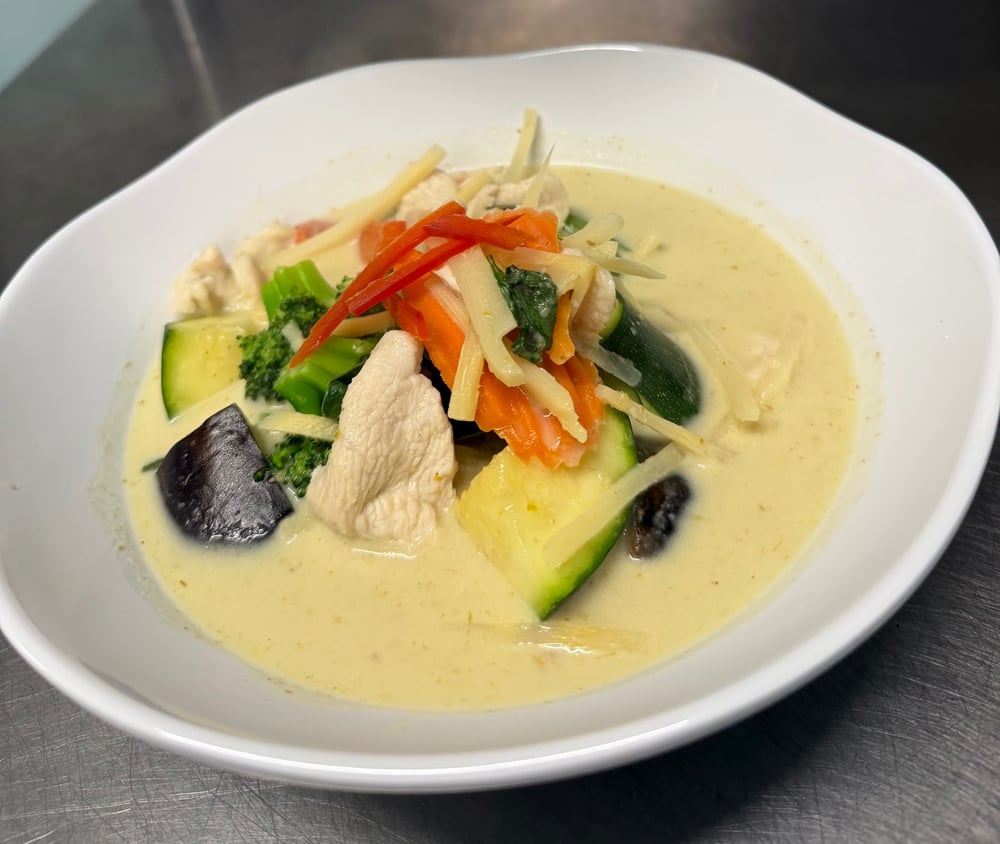 Green Curry Chicken Served with Jasmine Rice