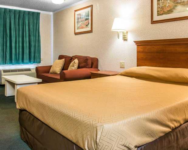 Images Rodeway Inn