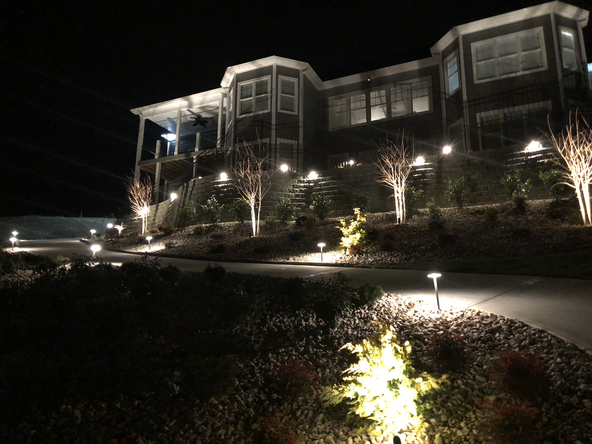 WDR Hardscapes & Land Designs Image