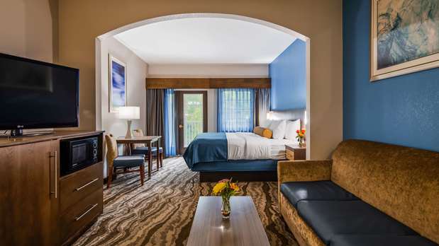 Images Best Western Plus River Escape Inn & Suites