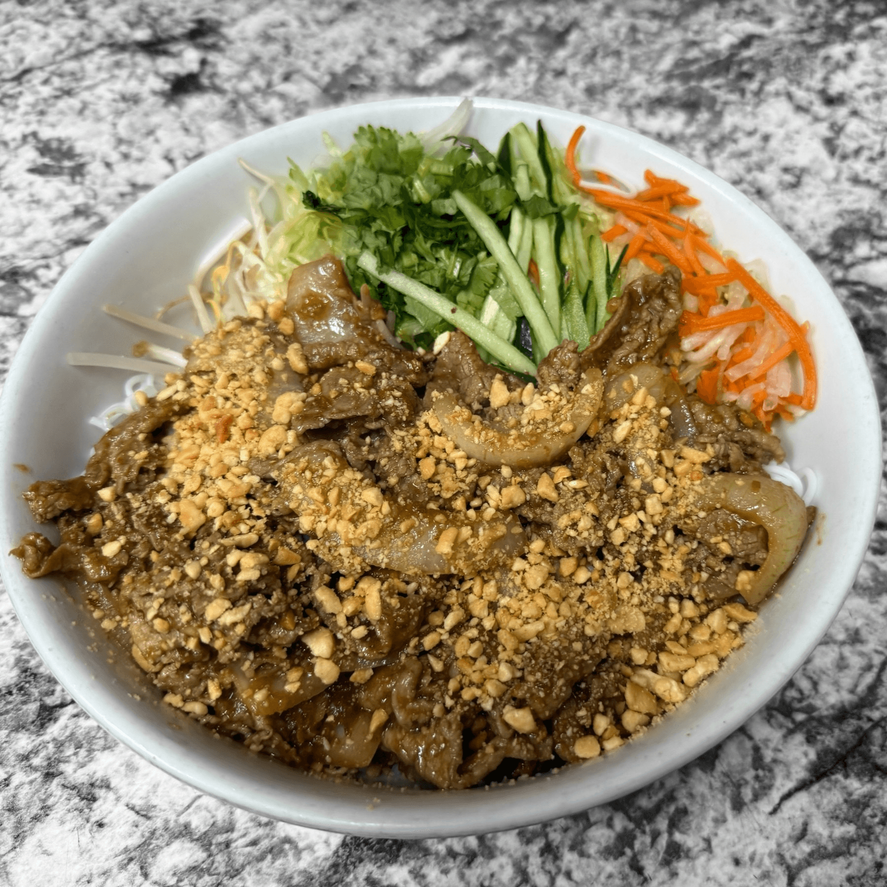 S1 - Bún Bò Xào Xả Ớt - Beef