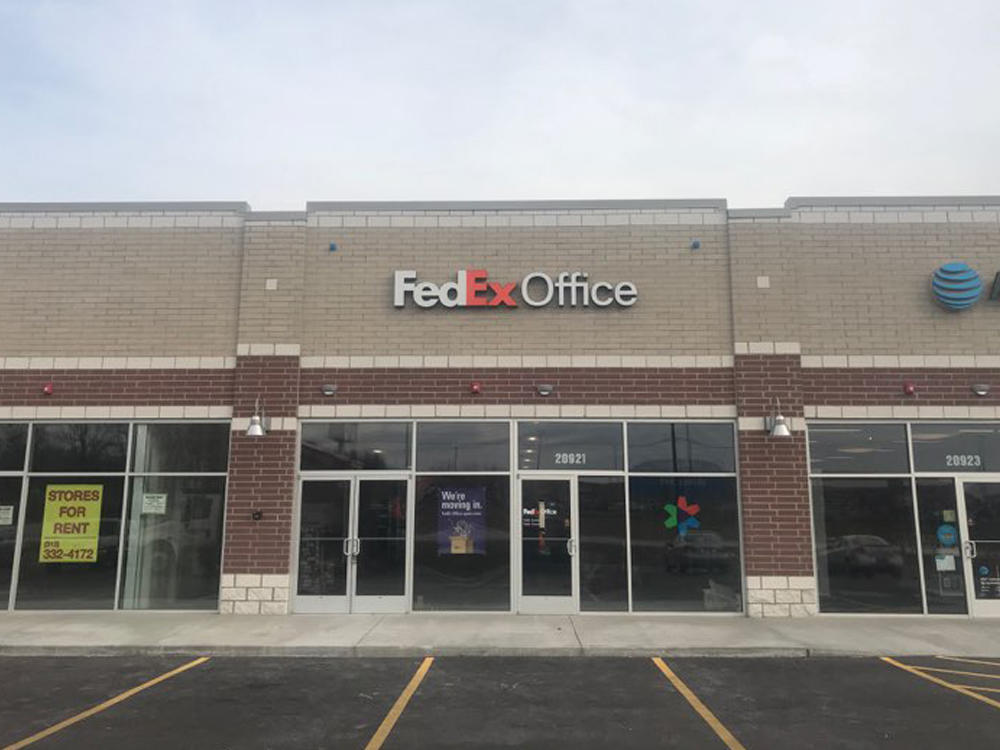 FedEx Office Print & Ship Center Photo