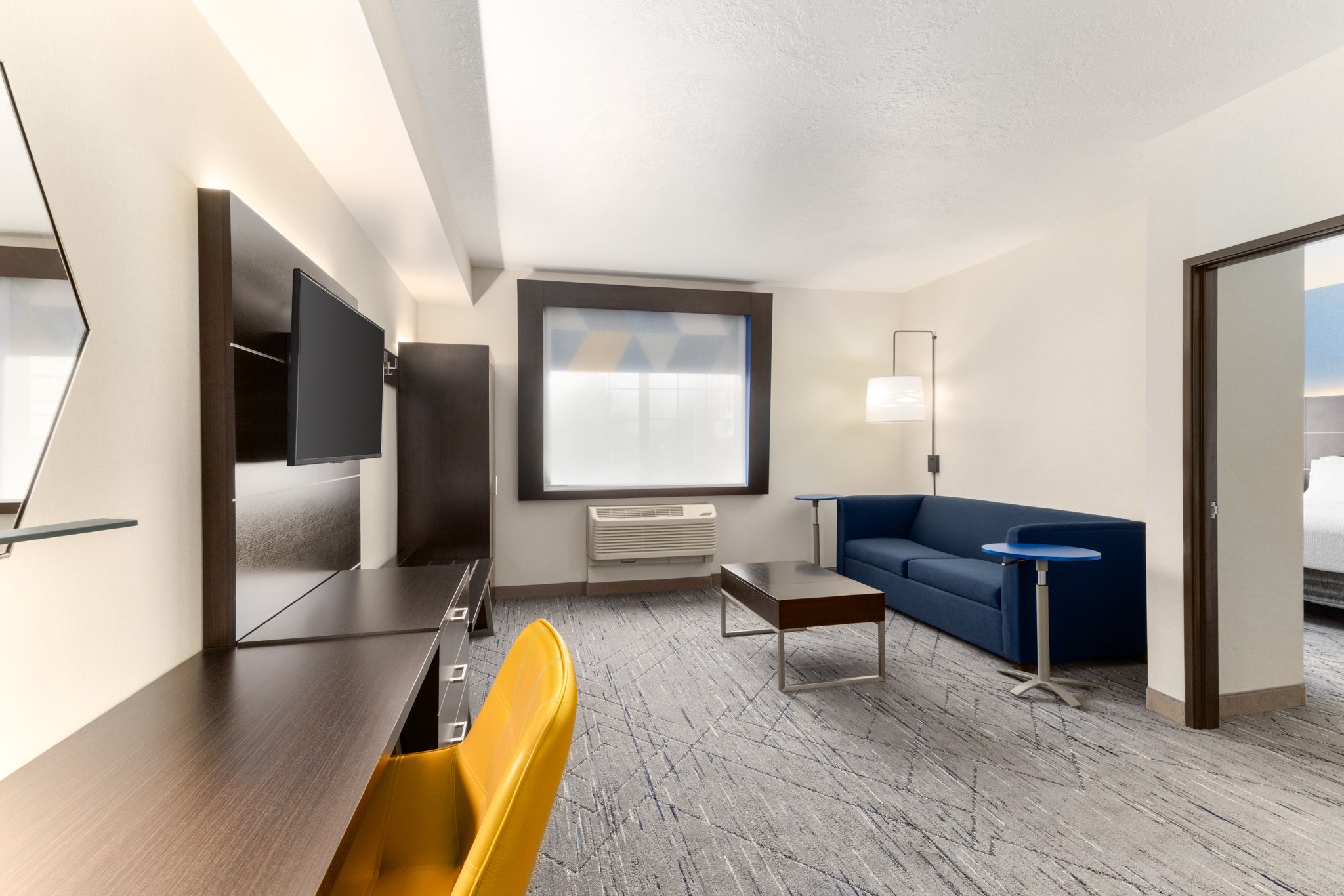 Holiday Inn Express & Suites Eugene Downtown - University by IHG Image