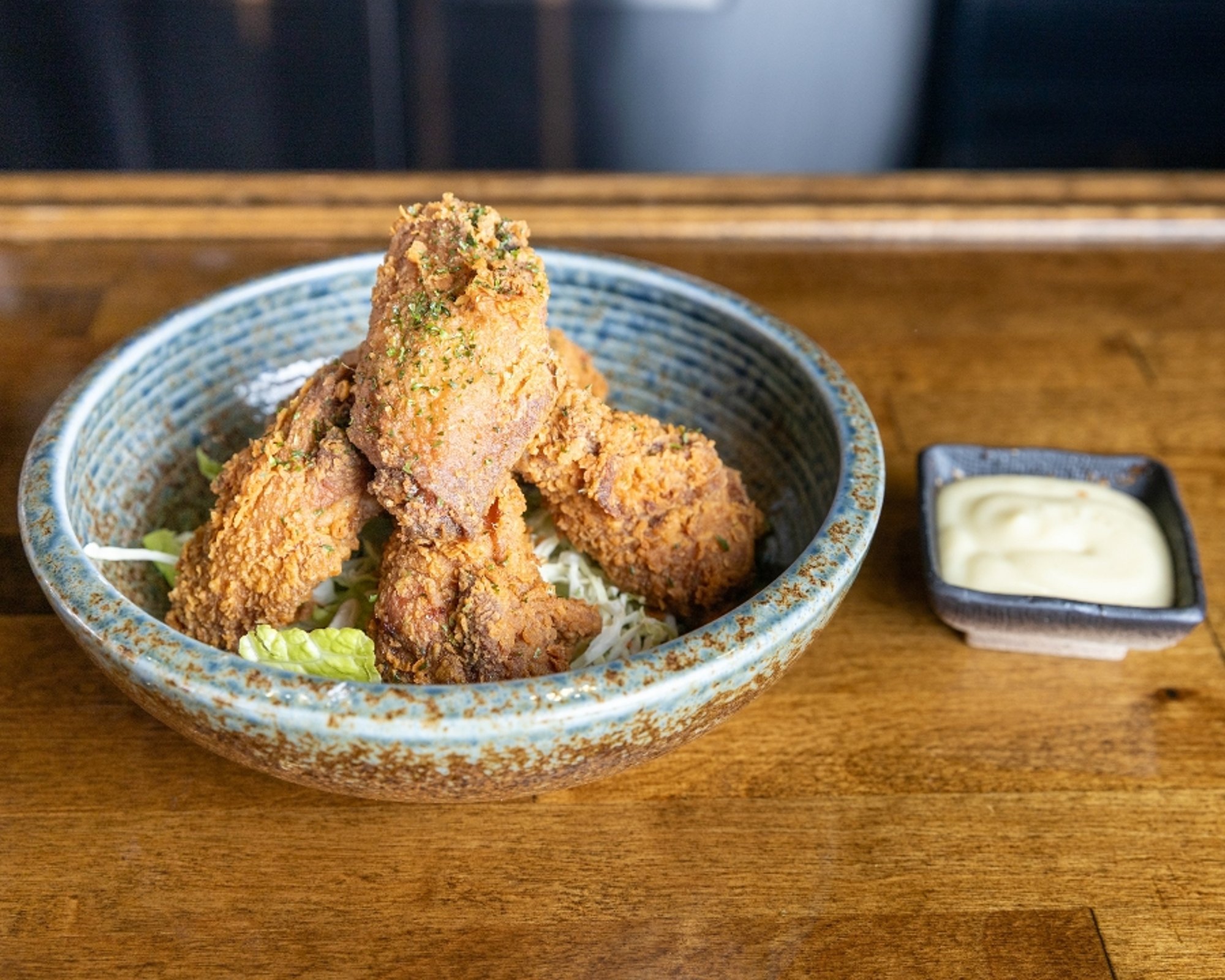 Fried chicken wings