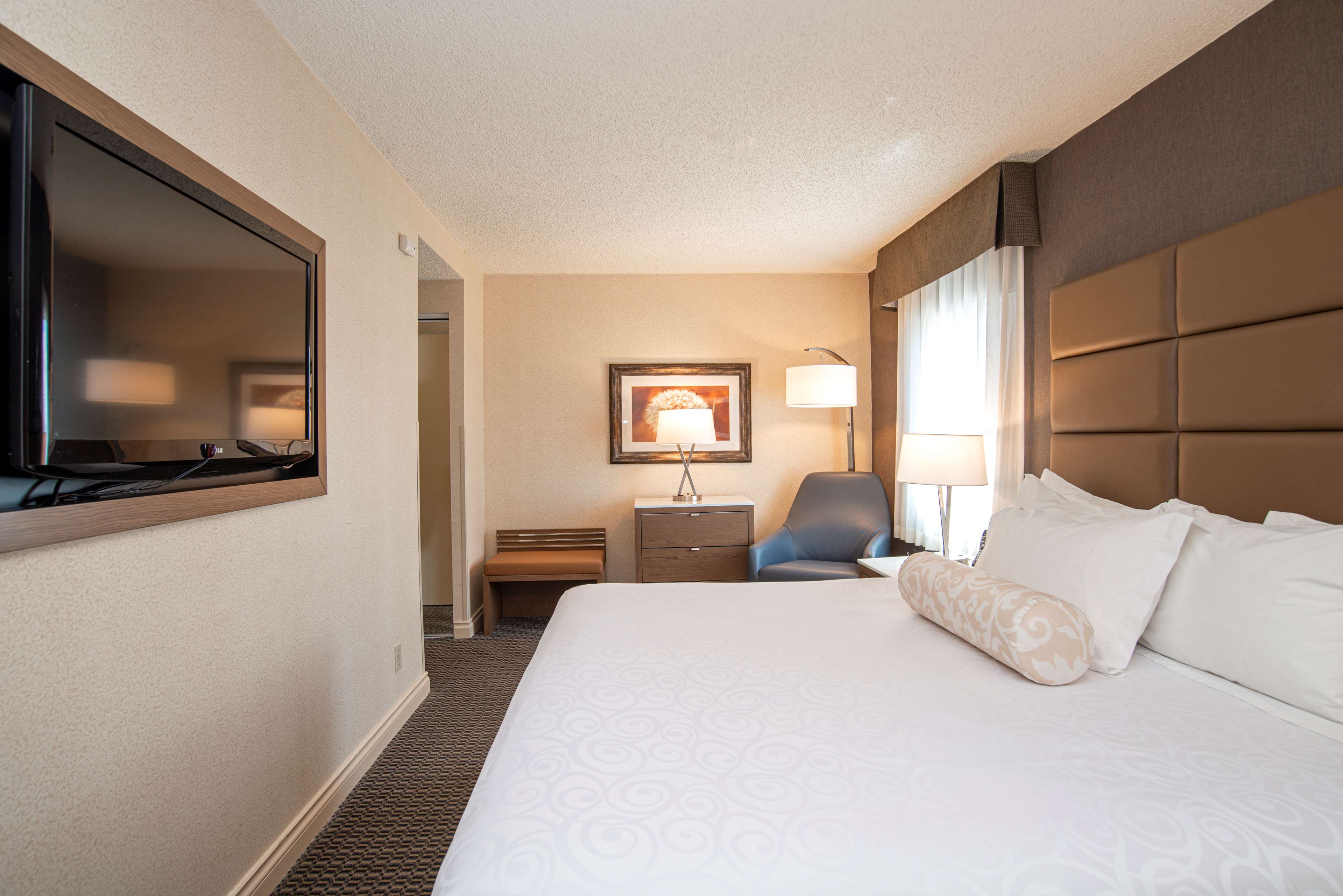 Foto de Best Western Premier Chateau Granville Hotel & Suites & Conf. Centre