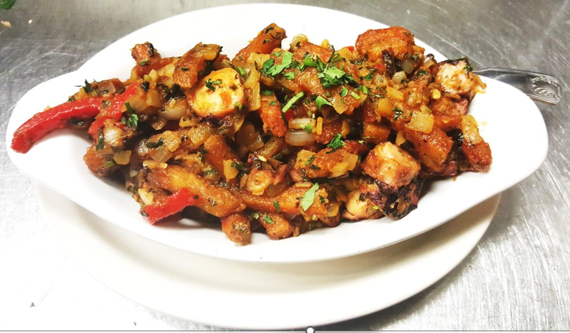 PULPO CON PAPAS